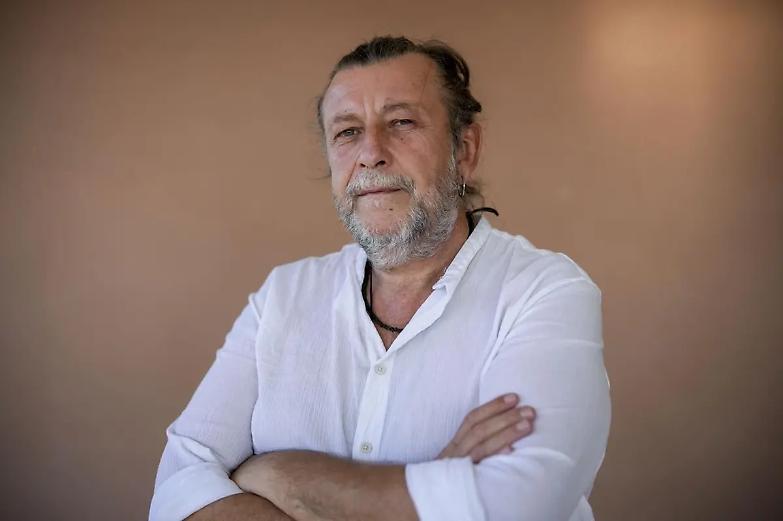 Migranti, altro che falsi salvataggi: Casarini &laquo;fece il suo dovere&raquo;