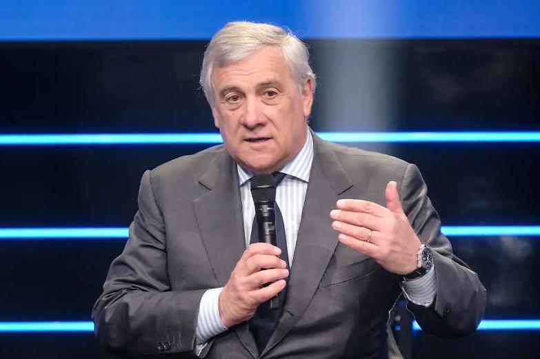 Regionali, Tajani &ldquo;sposa&rdquo; la linea della Lega: &laquo;Candidiamo i governatori uscenti&raquo;