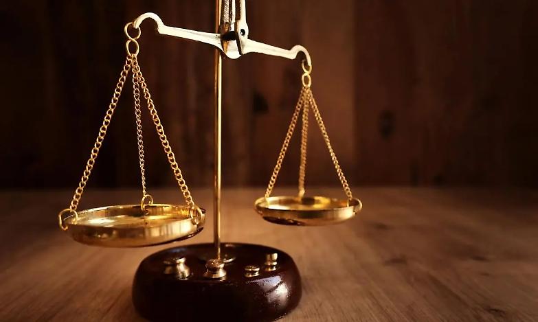 Frontiere legali superate: prima messa alla prova all&rsquo;estero