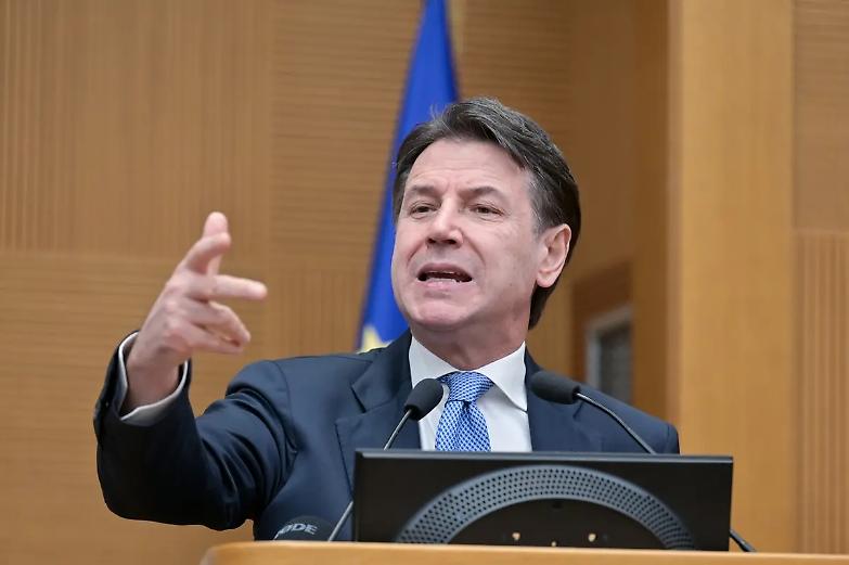 Mes, Conte chiede il giur&igrave; d&rsquo;onore: &ldquo;Meloni ha mentito in aula&rdquo;