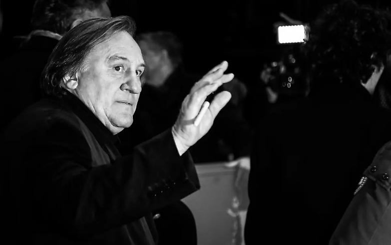 Artisti in campo per Depardieu: &laquo;Diciamo basta al linciaggio&raquo;
