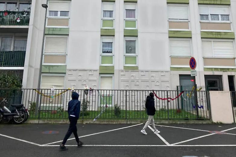 Orrore vicino a Parigi, madre e 4 figli trovati morti in casa: arrestato il padre