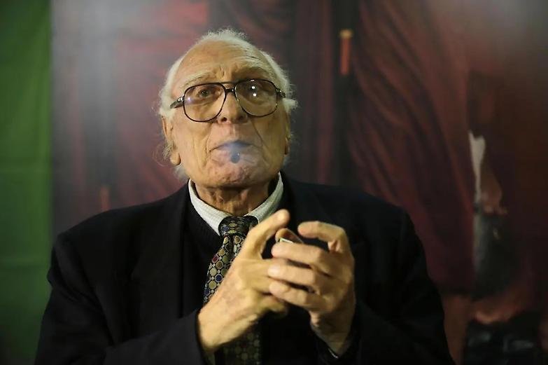 Quello strano furto in casa e la lezione di Pannella: se capita qualcosa di grosso va&rsquo; subito a raccontarla...