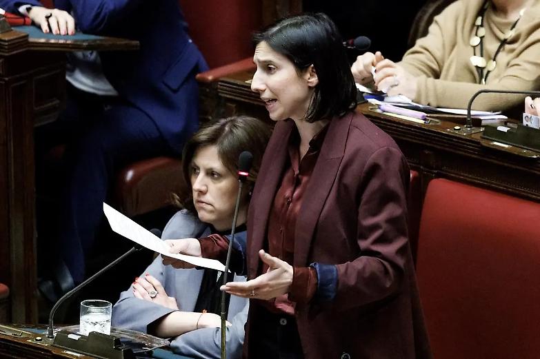 Schlein: &laquo;Ad Acca Larenzia un branco con cui siete andati a spasso per anni&raquo;