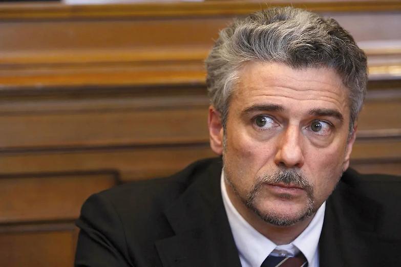 Io, magistrato, dico: il sindaco va &ldquo;protetto&rdquo; dai reati dei suoi tecnici