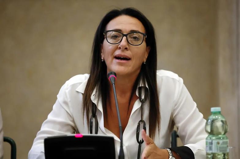 &laquo;&Egrave; un ddl &ldquo;spacca Italia&rdquo; Schlein candidata in Ue? Non faccia come Meloni&raquo;