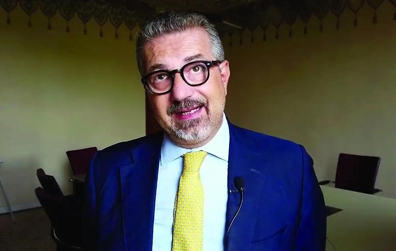 &laquo;I regimi non potranno mai piegare il coraggio degli avvocati&raquo;