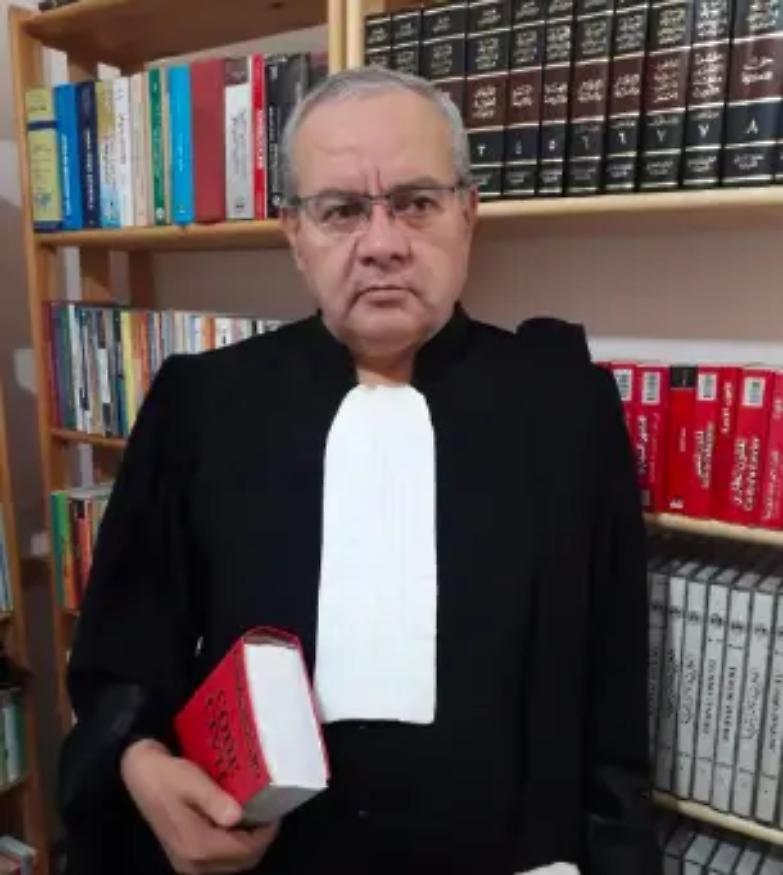 Essere Salah Dabouz, avvocato a testa alta perseguitato da Algeri