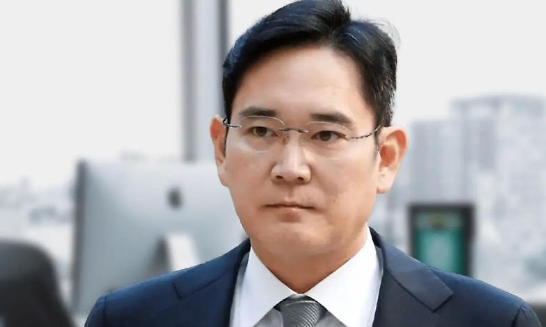 Samsung, Jay Y. Lee prosciolto dalle accuse per la fusione del 2015