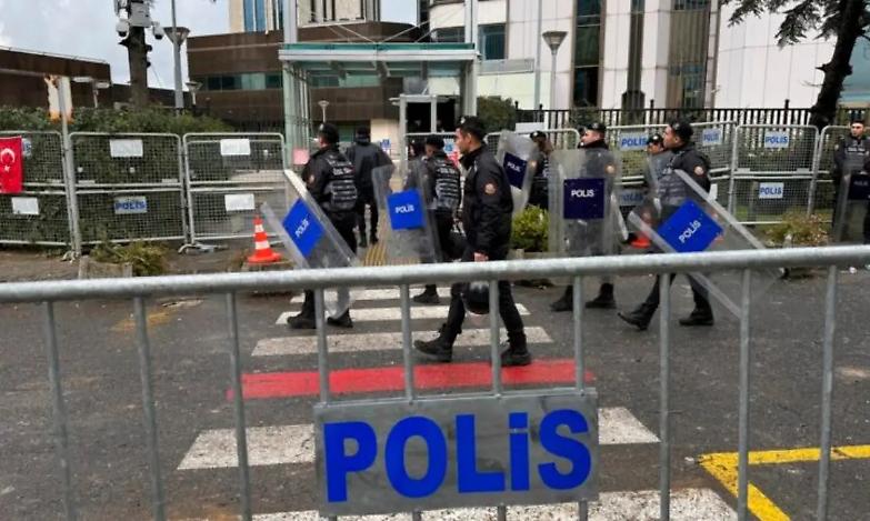 Attacco al Palazzo di Giustizia di Istanbul: due assalitori morti e cinque feriti