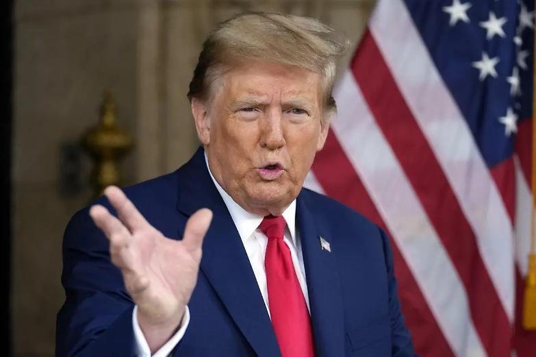 Il consulente di Trump contesta il rapporto del procuratore speciale su Biden: &laquo;Doppiezza giuridica&raquo;