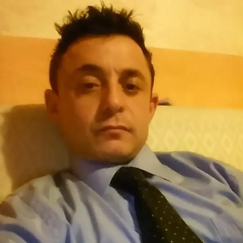 &laquo;Sono posseduti dal diavolo&raquo;: uomo uccide moglie e due figli