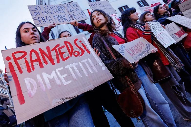 La presa di posizione di Tajani: &laquo;Sanzionare chi ha sbagliato, ma non facciamo un processo alle forze dell&rsquo;ordine&raquo;