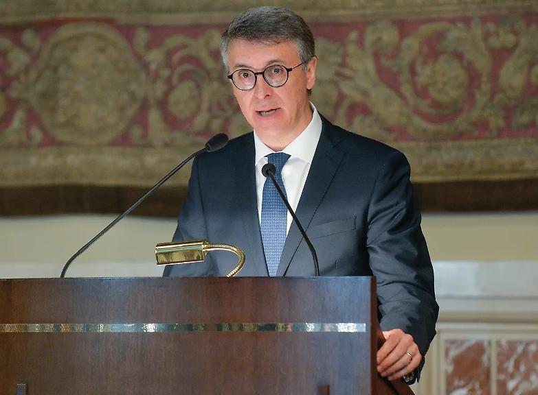 Toghe e giornali nella bufera per il caso dei politici spiati