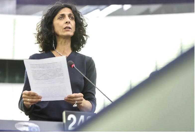 Qatargate, la procura: &laquo;L&rsquo;immunit&agrave; di Arena? &Egrave; belga, pu&ograve; tenerla...&raquo;