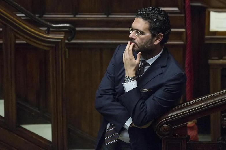 Caso Amara, Ernesto Carbone a Davigo: &laquo;Rimane un innocente fino a sentenza definitiva&raquo;