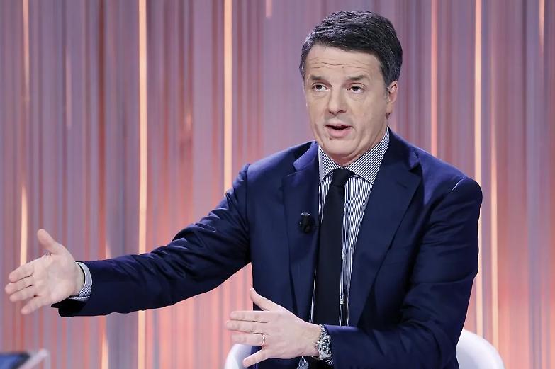 Dossieraggio, Renzi dalla Leopolda di Firenze: &laquo;Credo che una parte di Fdi voglia insabbiare tutto&raquo;. Poi annuncia la candidatura alle Europee