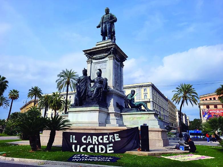 Ancora un suicidio in cella. &Egrave; una strage senza fine