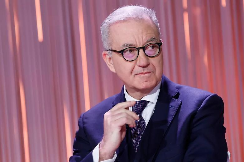 Se la commissione dossieraggi diventa un regolamento di conti a destra