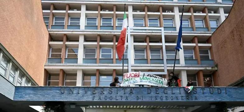 L&rsquo;Universit&agrave; boicotta Molinari. Mattarella lo chiama: &ldquo;Intolleranza da bandire&rdquo;