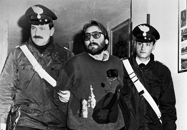 Sandokan e i suoi segreti: c&rsquo;&egrave; chi spera che parli di &ldquo;camorra stragista&rdquo;...