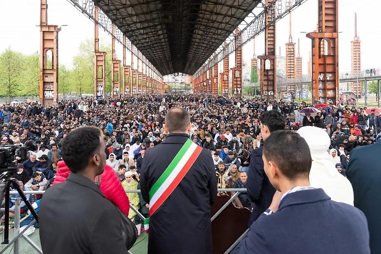 Il sindaco nega la festa di fine Ramadan: &ldquo;In citt&agrave; non c&rsquo;&egrave; spazio&rdquo;