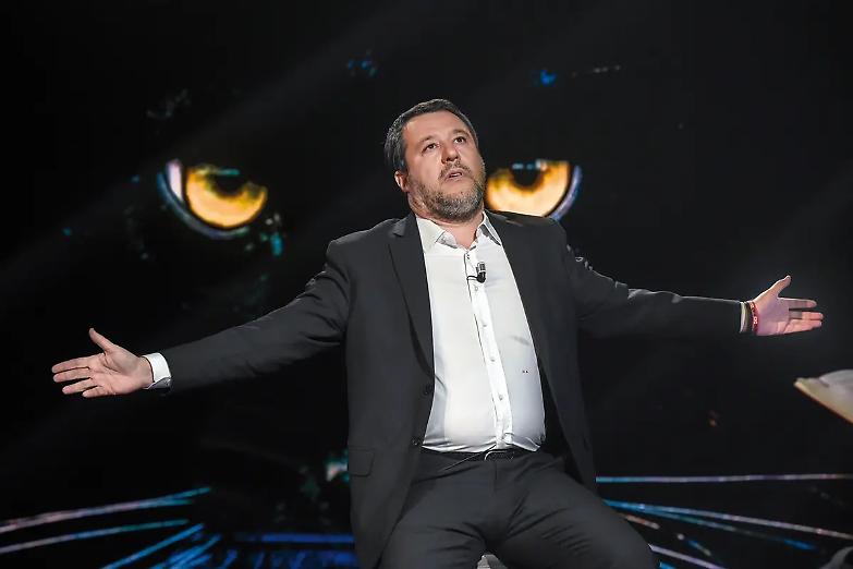 Mentre Salvini attende Vannacci, Meloni e Tajani preparano la loro discesa in campo