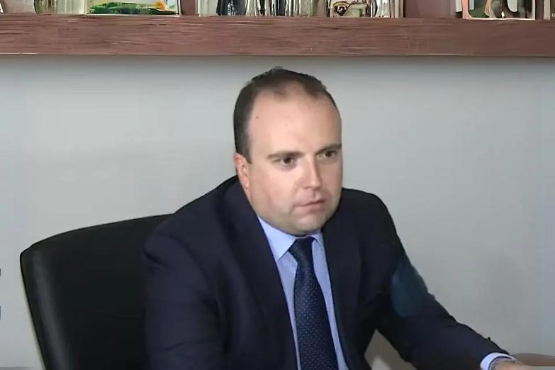 Quando difendere &lsquo;ndranghetisti rischia di essere reato: il caso dell&rsquo;avvocato Sabatino