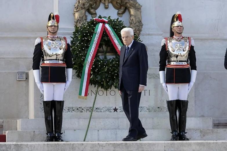 25 aprile, Mattarella: &ldquo;Doverosa unit&agrave; nell&rsquo;antifascismo&rdquo;. Nordio fischiato a Treviso