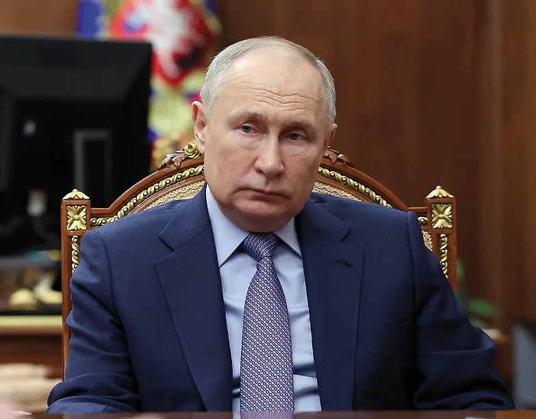 Il Cremlino replica a Londra e Parigi: &laquo;Irresponsabili, vogliono la guerra ma la nostra risposta sar&agrave; schiacciante&raquo;