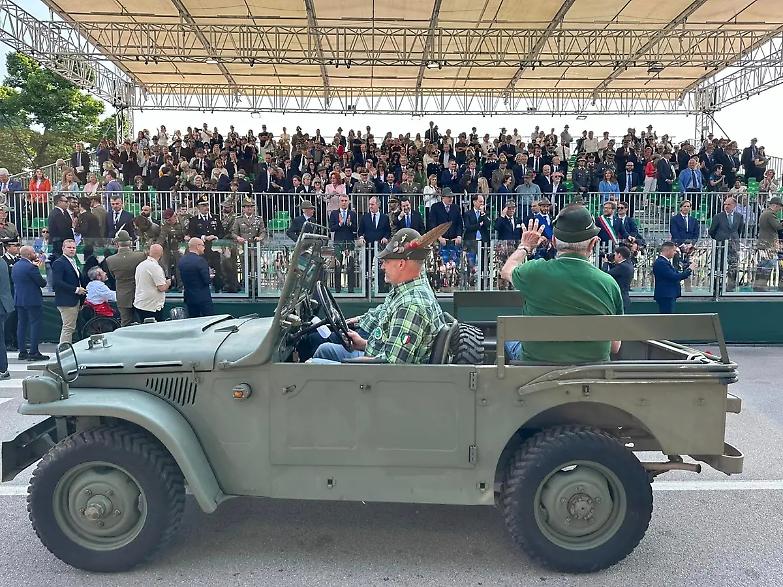 Vicenza capitale degli alpini: oggi la grande sfilata