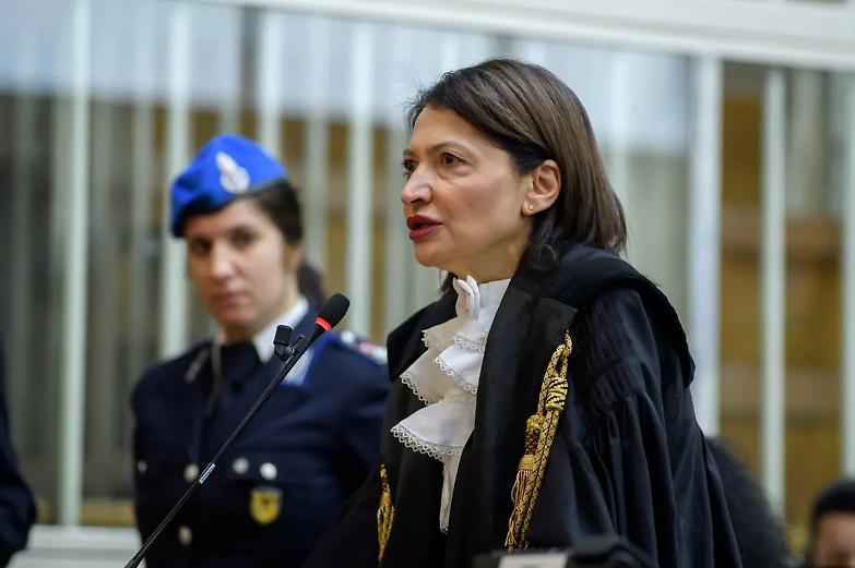 Da Varese a Milano, avvocati nel mirino