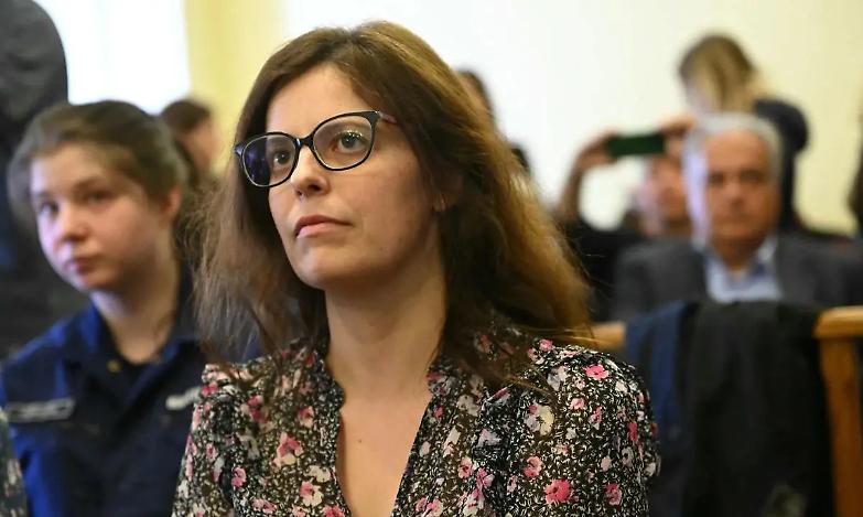 Fratoianni va in Ungheria per incontrare in carcere Ilaria Salis: &laquo;Ho trovato una donna tenace&raquo;