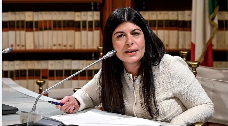 Colosimo: &laquo;Eccovi i sette impresentabili nelle liste&raquo;. Ma c&rsquo;&egrave; chi si dice &laquo;inorridito&raquo;