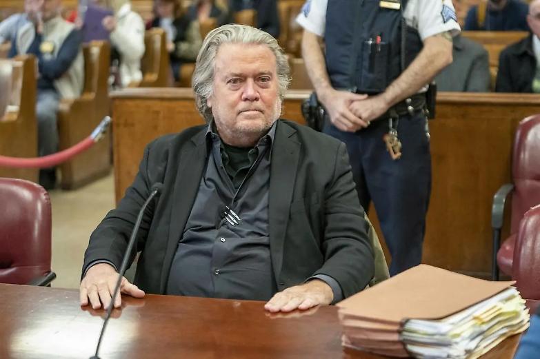 Assalto a Capitol Hill, Steve Bannon in carcere dal primo luglio