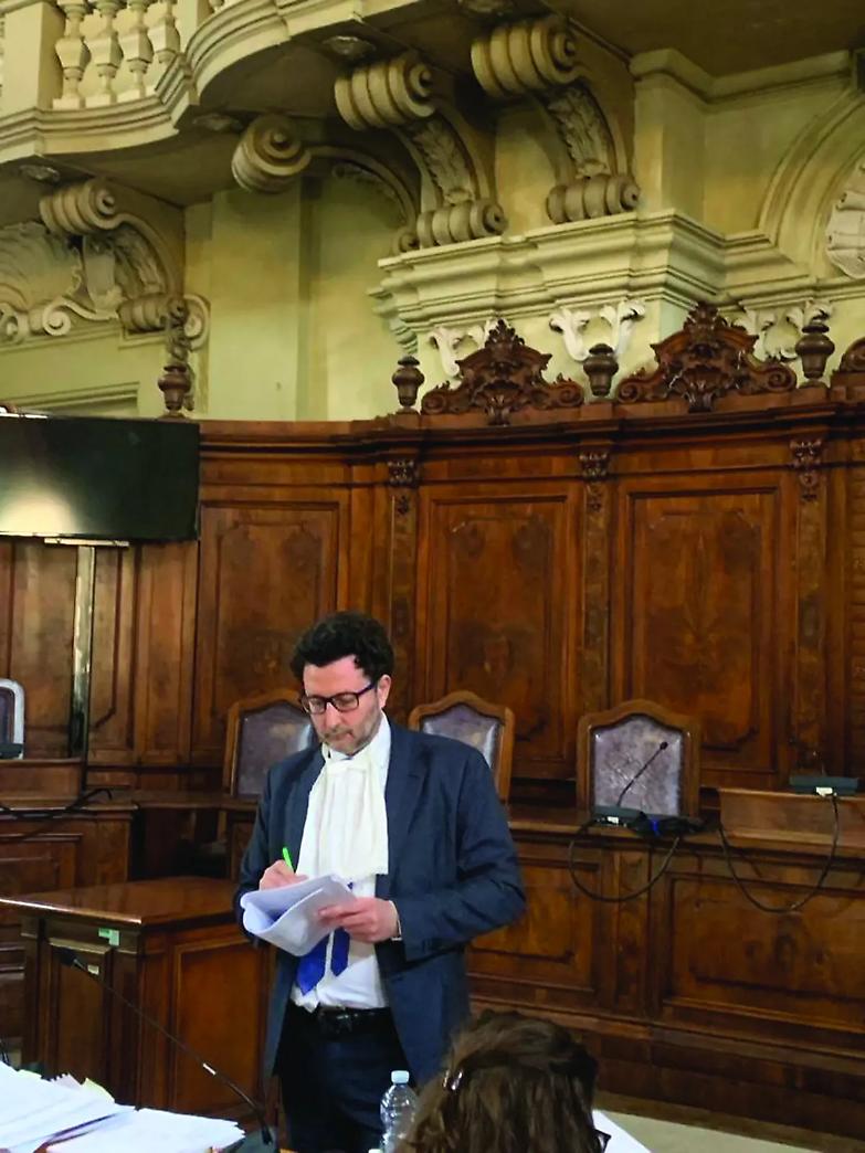 Bibbiano, l&rsquo;avvocato critica la teste assente e la pm chiede di trasmettere gli atti