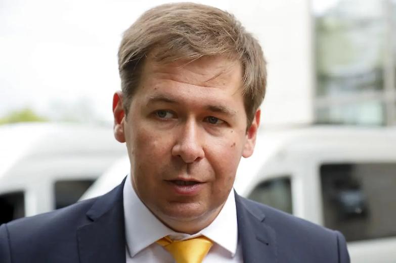 Mosca: condannato l&rsquo;avvocato Ilya Novikov. Aveva osato criticare la guerra