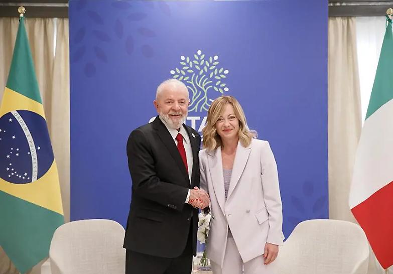 Meloni: nessun passo indietro sull&rsquo;aborto. Il G7? &laquo;Negoziati complessi, ma &egrave; stato un successo&raquo;