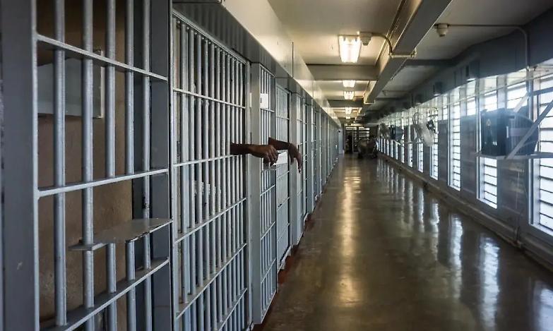 Emergenza carcere: i penalisti incrociano le braccia