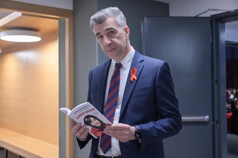 &ldquo;Per me esiste solo il processo&rdquo;. La lezione di Gino Cecchettin contro lo show del dolore