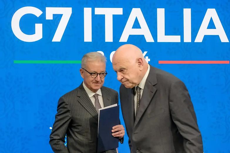 Nordio tira dritto: &ldquo;Basta litania, la separazione si far&agrave;&rdquo;. E l&rsquo;Anm promette battaglia