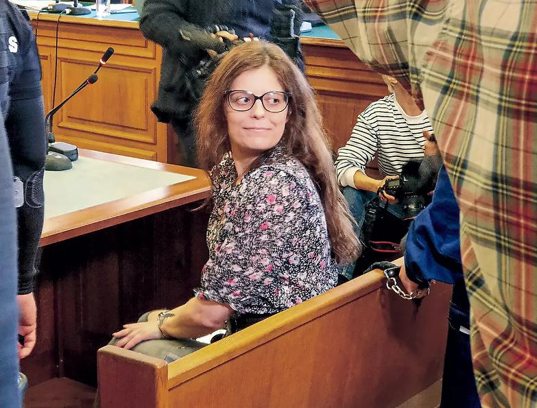 Salis, la mossa del tribunale ungherese per revocarle l&rsquo;immunit&agrave; parlamentare