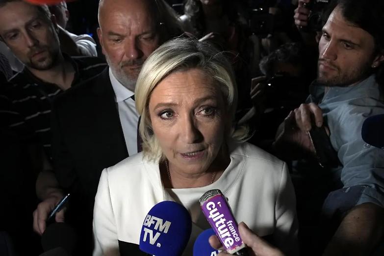 Francia, elezioni nel segno di M&egrave;lenchon: &egrave; la vittoria del nuovo Fronte Popolare