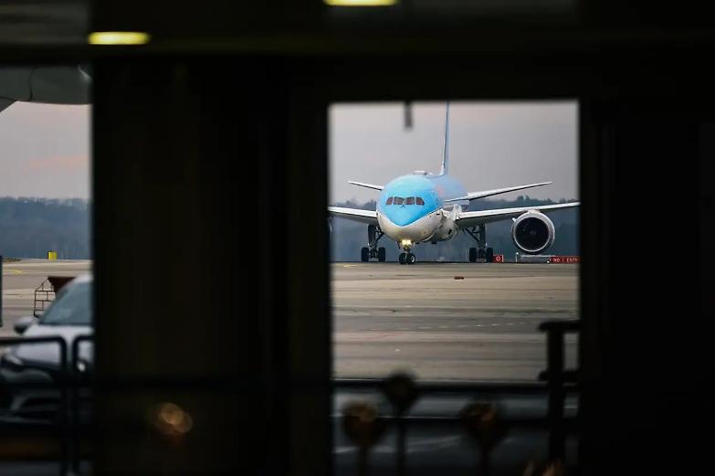 &laquo;Mai Malpensa intitolata a Berlusconi!&raquo;. Il ridicolo fronte dell&rsquo;aeroporto