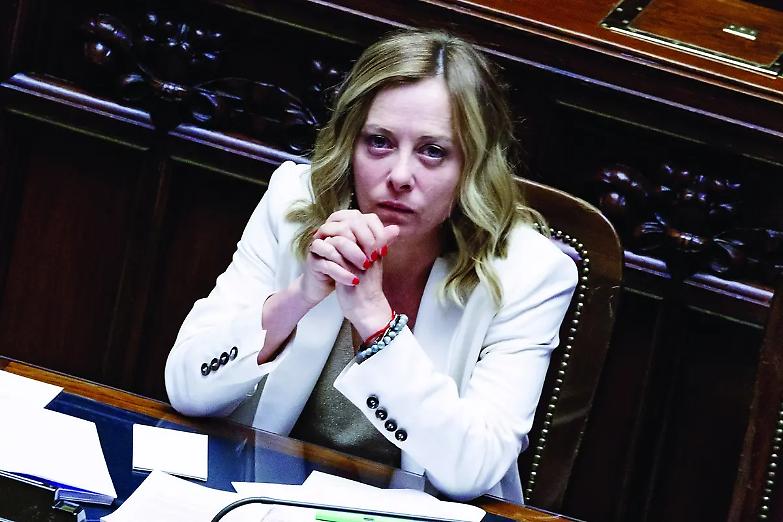 Meloni stretta tra i sovranisti Ue e l&rsquo;atlantismo Usa. Scintille con Salvini