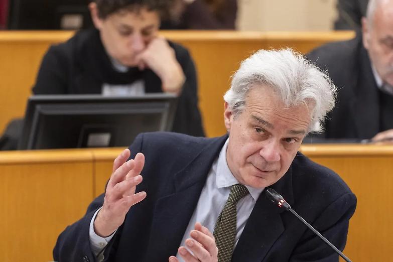 &laquo;La Consulta ha posto le basi: sul fine vita ora decida il Parlamento&raquo;