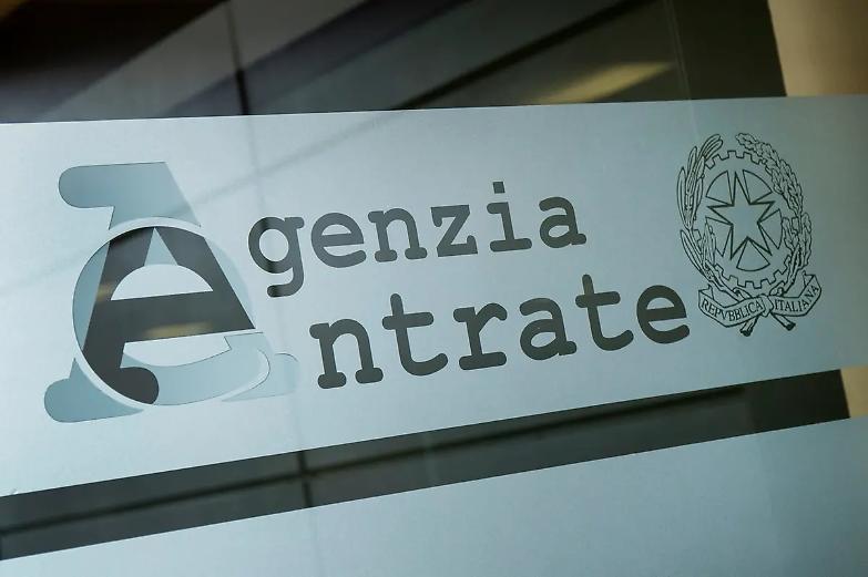 Pioggia di &ldquo;cartelle esattoriali&rdquo; ad agosto, l&rsquo;Uncat: violati gli accordi