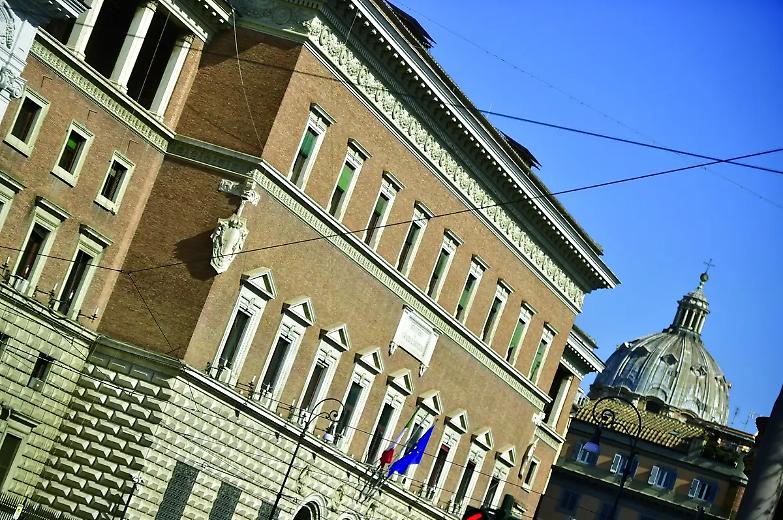 Ai nostalgici dell&rsquo;abuso d&rsquo;ufficio manca un po&rsquo; di laicit&agrave;