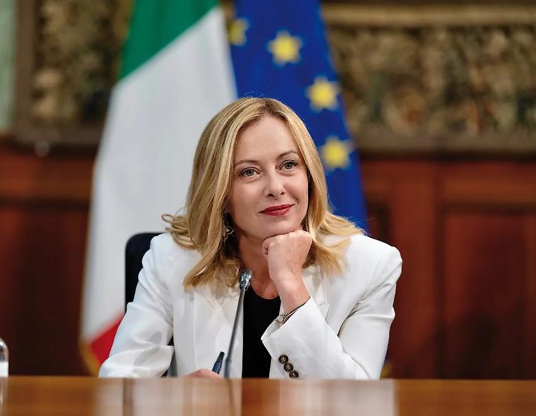 Prima le &ldquo;carriere&rdquo;, il premierato pu&ograve; attendere: parola di FdI