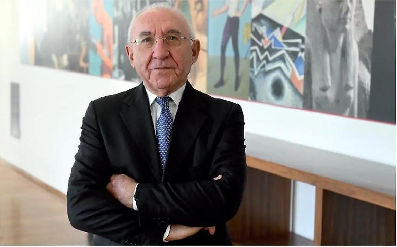 Anche sulla gogna per Turetta padre ha vinto l&rsquo;ipocrisia (e il dio business)